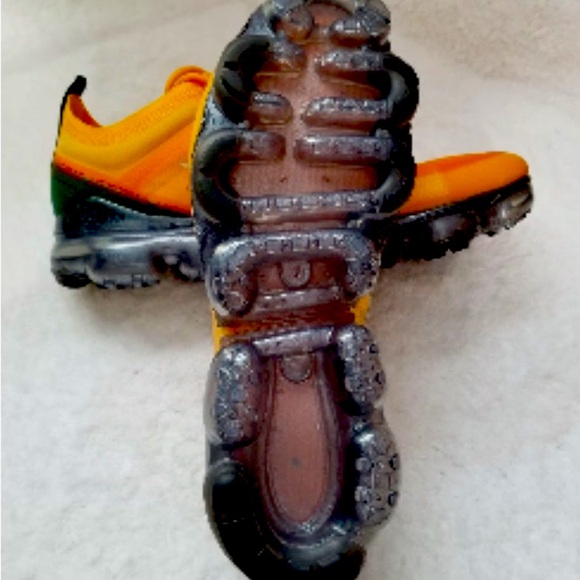 New Men’s Nike Air VaporMax 2019 Canyon Gold/Green Size 11.5 - Picture 5 of 6